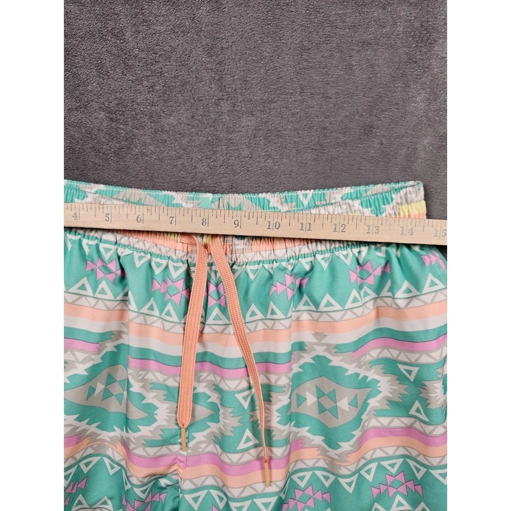 Chubbies Mens Large 5.5